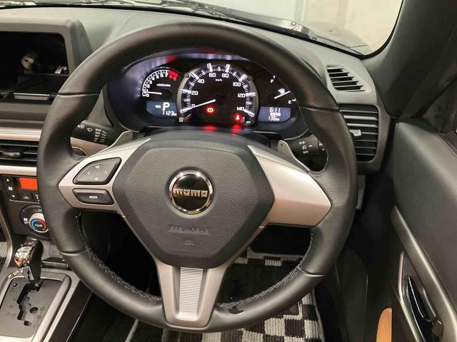 コペンセロ　ＳＬＥＤヘッドライト　横滑り防止装置　オートライト　オートエアコン　オープンカー（千葉県）の中古車