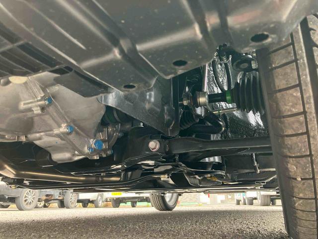 コペンローブ５速マニュアル　電動開閉式ルーフ　１６インチアルミホイール　ＬＥＤヘッドライト　ハロゲンフォグランプ　プッシュボタンスターター　シートヒーター　オートエアコン　オートライト　バックソナー（千葉県）の中古車