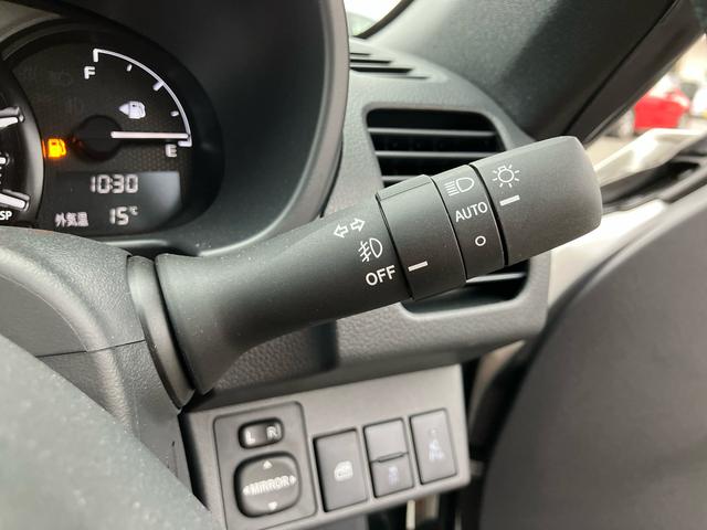 コペンローブ５速マニュアル　電動開閉式ルーフ　１６インチアルミホイール　ＬＥＤヘッドライト　ハロゲンフォグランプ　プッシュボタンスターター　シートヒーター　オートエアコン　オートライト　バックソナー（千葉県）の中古車