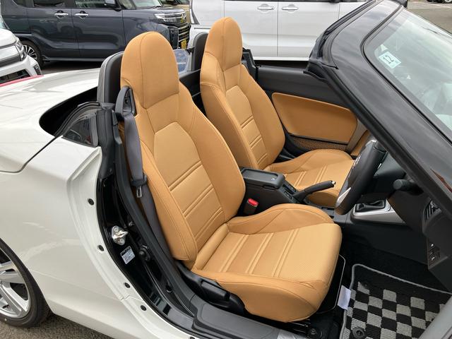 コペンローブ５速マニュアル　電動開閉式ルーフ　１６インチアルミホイール　ＬＥＤヘッドライト　ハロゲンフォグランプ　プッシュボタンスターター　シートヒーター　オートエアコン　オートライト　バックソナー（千葉県）の中古車