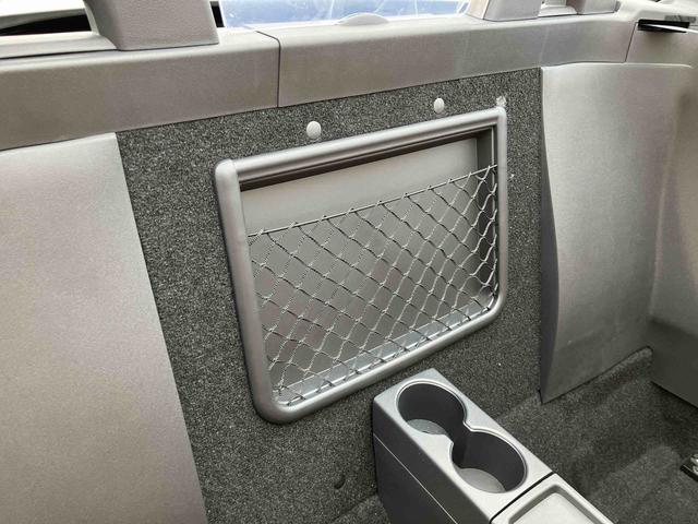 コペンローブ５速マニュアル　電動開閉式ルーフ　１６インチアルミホイール　ＬＥＤヘッドライト　ハロゲンフォグランプ　プッシュボタンスターター　シートヒーター　オートエアコン　オートライト　バックソナー（千葉県）の中古車