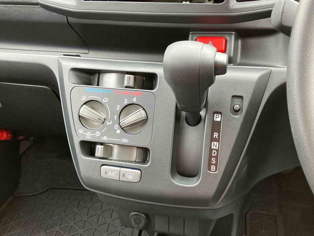 ミライースＬ　ＳＡIII衝突被害軽減ブレーキ　横滑り防止装置　コーナーセンサー　リヤワイパー　オートライト　オートハイビーム　キーレスエントリー　自発光式デジタルメーター　セキュリティアラーム　アイドリングストップ（千葉県）の中古車