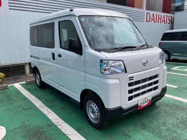 ハイゼットカーゴデラックス電子制御4WD リヤヒーター オートライト プライバシーガラス フロントパワーウィンドウ オーバーヘッドシェルフ キーレスエントリー コーナーセンサー 衝突被害軽減ブレーキ(千葉県)の中古車