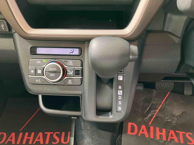 ムーヴＸスマアシ　ダイハツ予防安全機能　左側電動スライドドア　オートライト　オートハイビーム　マニュアルレベリング機能付ＬＥＤヘッドライト　バニティーミラー付き左右サンバイザー　アイドリングストップ（千葉県）の中古車