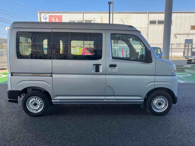 ハイゼットカーゴＤＸキーレスエントリー　パワーウインドウ　エコアイドリングストップ　オートライト　マニュアルエアコン　ラジオ（千葉県）の中古車