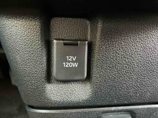 ムーヴキャンバスストライプスＧ衝突回避支援システム　横滑り防止装置　置きラクボックス　ホットカップホルダー　前席シートヒーター　ホールド機能付き電動パーキングブレーキ　助手席シートバックポケット＋ショッピングフック（千葉県）の中古車