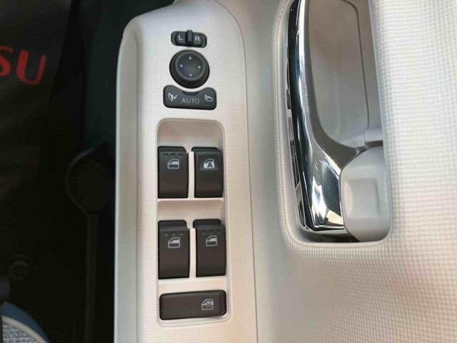 ムーヴキャンバスストライプスＧ衝突回避支援システム　横滑り防止装置　置きラクボックス　ホットカップホルダー　前席シートヒーター　ホールド機能付き電動パーキングブレーキ　助手席シートバックポケット＋ショッピングフック（千葉県）の中古車