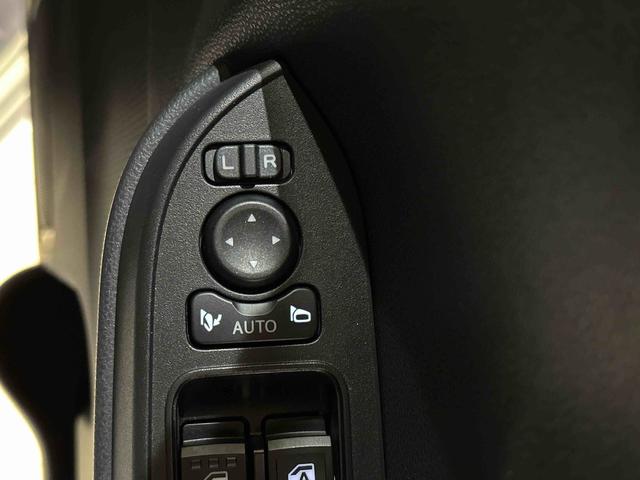 タントカスタムＸバックカメラ　両側電動スライドドア　１４インチアルミ　ＬＥＤヘッド＆フォグランプ　シートヒーター　電動駐車ブレーキ　オートライト　上下２段調節式デッキボード　コーナーセンサー　衝突被害軽減ブレーキ（千葉県）の中古車