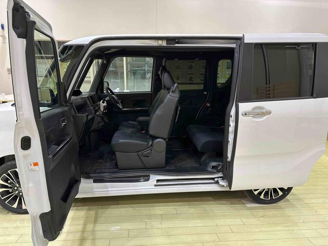 タントカスタムＲＳターボ　バックカメラ　ＬＥＤヘッドライト　オートライト　アダプティブドライビングビーム　衝突被害軽減ブレーキ　コ−ナ−センサー　シートヒーター　両側電動スライドドア　アルミホイール　電動駐車ブレーキ（千葉県）の中古車