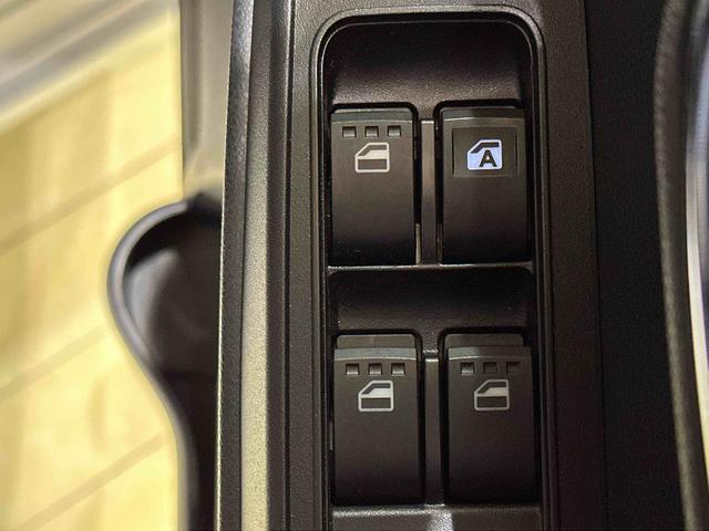 タントカスタムＲＳターボ　バックカメラ　ＬＥＤヘッドライト　オートライト　アダプティブドライビングビーム　衝突被害軽減ブレーキ　コ−ナ−センサー　シートヒーター　両側電動スライドドア　アルミホイール　電動駐車ブレーキ（千葉県）の中古車