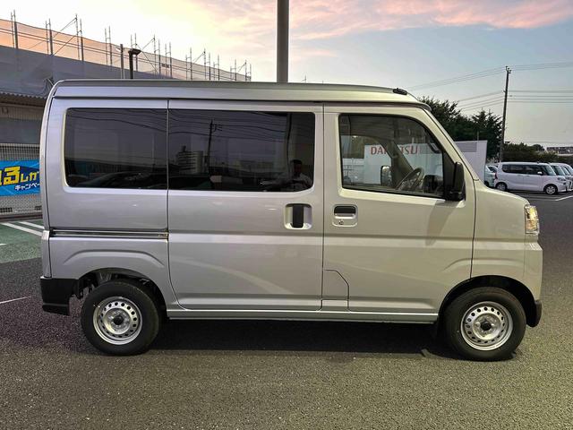 ハイゼットカーゴDX衝突被害軽減ブレーキ コーナーセンサー オートライト プライバシーガラス フロントパワーウィンドウ オーバーヘッドシェルフ スピーカー一体型AM・FMラジオ キーレスエントリー アイドリングストップ(千葉県)の中古車