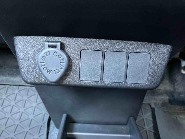 ミライースＬ　ＳＡIII衝突被害軽減ブレーキ　横滑り防止装置　コーナーセンサー　リヤワイパー　オートライト　オートハイビーム　キーレスエントリー　自発光式デジタルメーター　セキュリティアラーム　アイドリングストップ（千葉県）の中古車