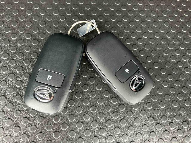 タントＬ両側スライドドア　ＬＥＤヘッドライト　オートライト　キーレスエントリー　コーナーセンサー　衝突被害軽減ブレーキ（千葉県）の中古車