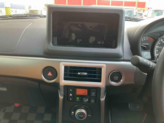 コペンセロ電動開閉式ルーフ／１６ｃｍスピーカー・ツィーター／アクセサリーソケット／チルトステアリング／オートエアコン／キーフリーシステム／ＬＥＤヘッドランプ（オートライト付）／本革巻ステアリングホイール／（千葉県）の中古車