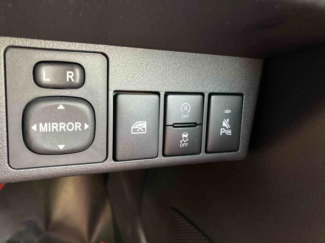 コペンセロ電動開閉式ルーフ／１６ｃｍスピーカー・ツィーター／アクセサリーソケット／チルトステアリング／オートエアコン／キーフリーシステム／ＬＥＤヘッドランプ（オートライト付）／本革巻ステアリングホイール／（千葉県）の中古車