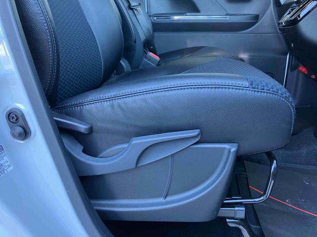 タントカスタムＸＬＥＤヘッドライト／両側電動スライドドア／コーナーセンサー／衝突回避支援システム／横滑り防止装置／オートエアコン／アルミホイール／キーフリーシステム／電動格納ミラー（千葉県）の中古車