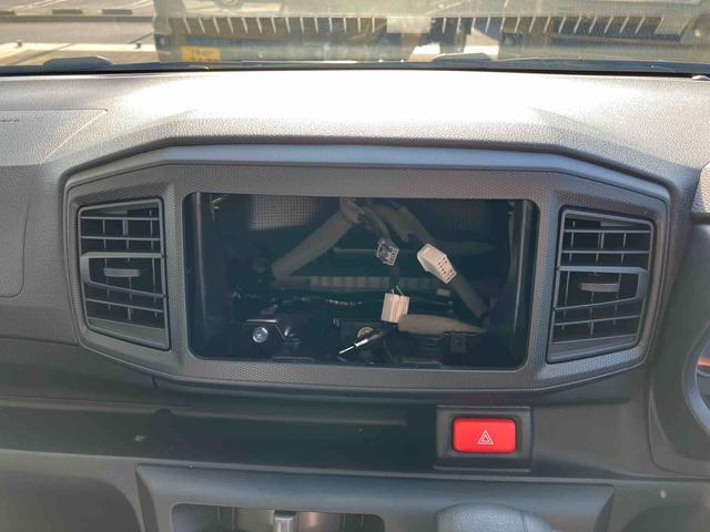 ミライースL SAIII衝突被害軽減ブレーキ 横滑り防止装置 コーナーセンサー リヤワイパー オートライト オートハイビーム キーレスエントリー 自発光式デジタルメーター セキュリティアラーム アイドリングストップ(千葉県)の中古車