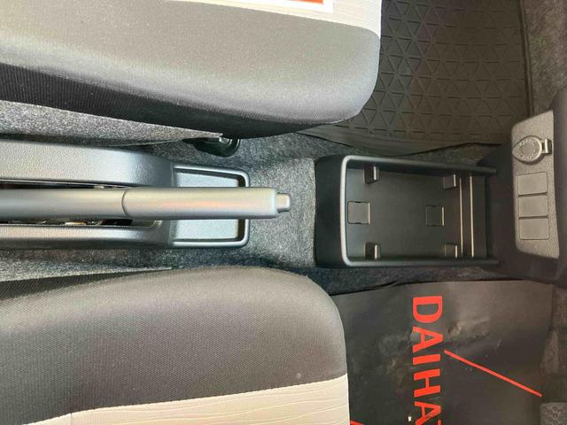 ミライースL SAIII衝突被害軽減ブレーキ 横滑り防止装置 コーナーセンサー リヤワイパー オートライト オートハイビーム キーレスエントリー 自発光式デジタルメーター セキュリティアラーム アイドリングストップ(千葉県)の中古車