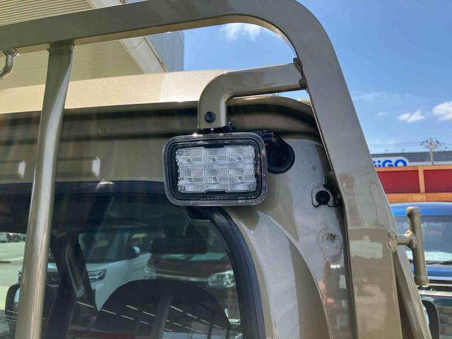 ハイゼットトラックジャンボエクストラＣＶＴ　電子制御式４ＷＤ　スーパーデフロック　ＬＥＤヘッド＆フォグランプ　ＬＥＤ荷台灯　プッシュボタンスタート　電格ドアミラー　コーナーセンサー　衝突被害軽減ブレーキ（千葉県）の中古車