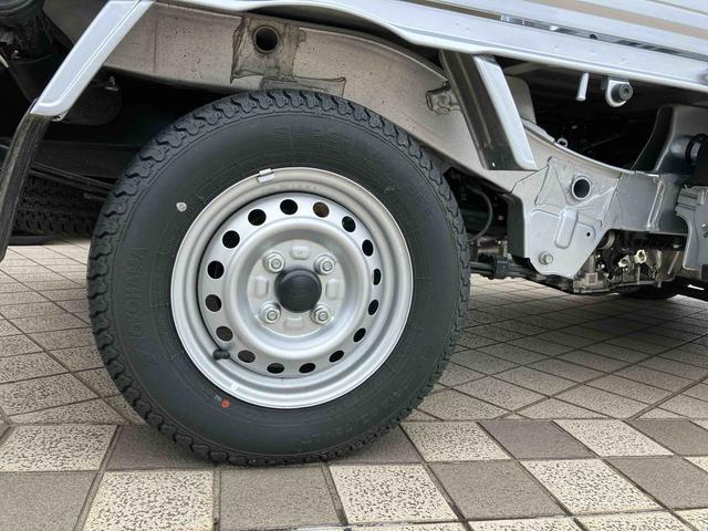 ハイゼットトラックジャンボスタンダード４ＷＤ、　衝突被害軽減ブレーキ、ＡＭ／ＦＭラジオ、格納式テールゲートチェーン、プリントレザーシート表皮、運転席・助手席リクライニングシート、エアコン、オーバーヘッドシェルフ（千葉県）の中古車