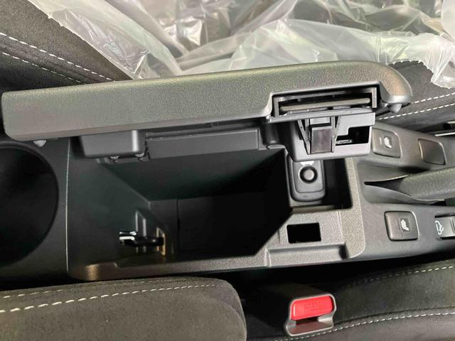 コペンGR スポーツキーフリーシステム リクエストスイッチ付き 電動式パワーステアリング プッシュボタンスタート LEDヘッドランプ LEDリヤコンビランプ GRSPORT専用LEDフォグランプ(千葉県)の中古車