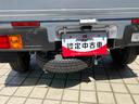 電子制御式４ＷＤ　荷台ＬＥＤライト　リヤ４枚リーフスプリング　リヤデフロック　副変速機　衝突被害軽減ブレーキ　コーナーセンサー　スピーカー一体型ＡＭ／ＦＭラジオ　エアコン　パワステ（千葉県）の中古車