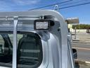 電子制御式４ＷＤ　荷台ＬＥＤライト　リヤ４枚リーフスプリング　リヤデフロック　副変速機　衝突被害軽減ブレーキ　コーナーセンサー　スピーカー一体型ＡＭ／ＦＭラジオ　エアコン　パワステ（千葉県）の中古車