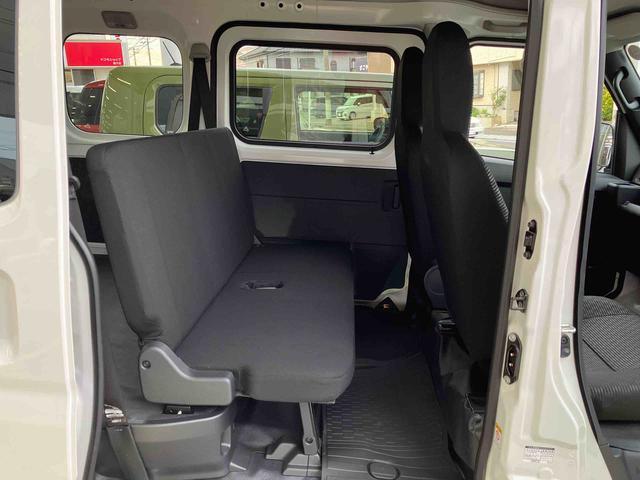 ハイゼットカーゴデラックス衝突被害軽減ブレーキ コーナーセンサー オートライト プライバシーガラス フロントパワーウィンドウ オーバーヘッドシェルフ スピーカー一体型AM・FMラジオ キーレスエントリー アイドリングストップ(千葉県)の中古車