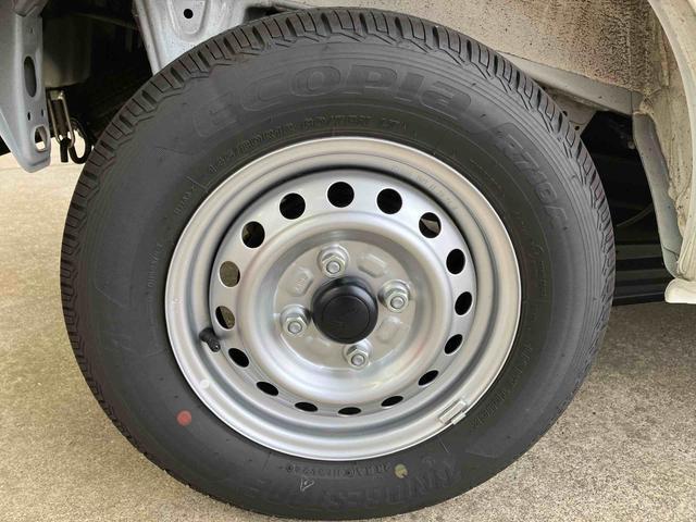 ハイゼットカーゴデラックス衝突被害軽減ブレーキ コーナーセンサー オートライト プライバシーガラス フロントパワーウィンドウ オーバーヘッドシェルフ スピーカー一体型AM・FMラジオ キーレスエントリー アイドリングストップ(千葉県)の中古車