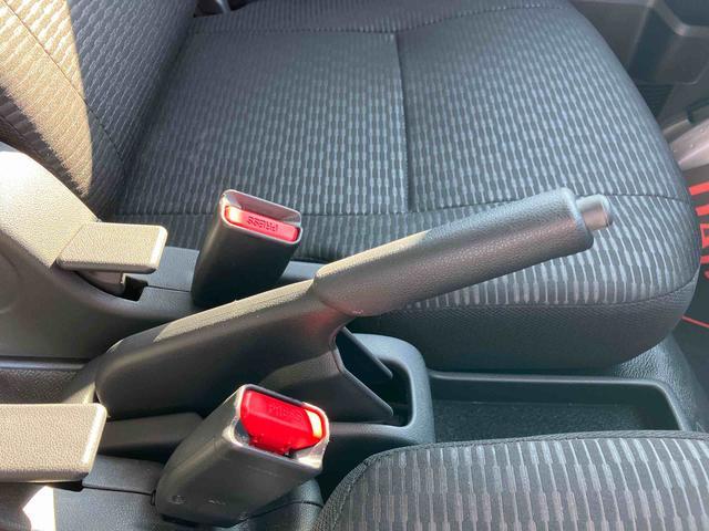 ハイゼットカーゴDXマニュアル車/衝突回避支援システム/オートハイビーム/横滑り防止装置/コーナーセンサー/スペアタイヤ/AM・FMラジオ/マニュアルエアコン/アイドリングストップ/キーレス/オーバーヘッドシェルフ(千葉県)の中古車