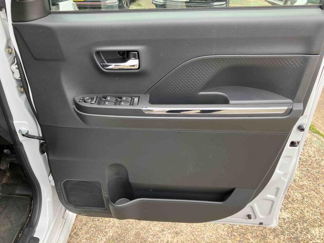 タントカスタムＲＳターボエンジン　１５インチアルミ　バックカメラ　両側電動スライドドア　シートヒーター　電動駐車ブレーキ　ＬＥＤライト＆フォグ　上下２段調節式デッキボード　コーナーセンサー　衝突被害軽減ブレーキ（千葉県）の中古車