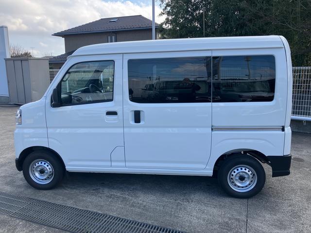 ハイゼットカーゴデラックスキーレスエントリー・コーナーセンサー・オートライト・オートハイビーム・(千葉県)の中古車