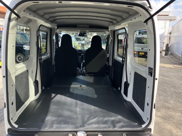 ハイゼットカーゴデラックスキーレスエントリー・コーナーセンサー・オートライト・オートハイビーム・(千葉県)の中古車