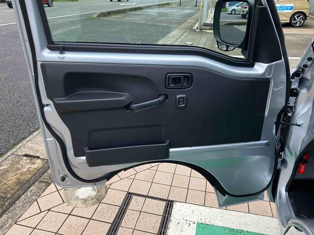ハイゼットトラックEXTキーフリーシステム・プッシュボタン・アイドリングストップ・コーナーセンサー・4WD(千葉県)の中古車
