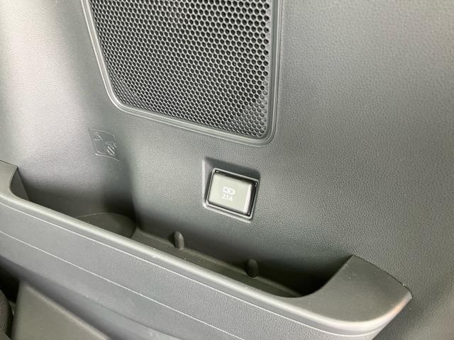 タントファンクロスオートエアコン/左右シートヒーター/電動パーキングブレーキ/運転席上下アジャスター/左右タイマー機能付きパワースライドドア/アイドリングストップ/電動格納ミラー/LEDヘッドライト/LEDフォグランプ(千葉県)の中古車