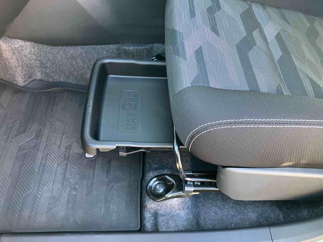 タフトＧ　ダーククロムベンチャーキーフリーシステム／ＬＥＤヘッドライト／ＬＥＤフォグランプ／左右シートヒーター／電動パーキングブレーキ／運転席上下アジャスター／オートエアコン／アルミホイール／ラバーマット／オートライト（千葉県）の中古車