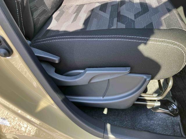 タフトＧターボ　ダーククロムベンチャーディスプレーオーディオ／バックカメラ／キーフリーシステム／ターボチャージャー／アルミホイール／スマートアシスト／左右シートヒーター／電動パーキングブレーキ／運転席上下アジャスター／ＬＥＤヘッドライト（千葉県）の中古車