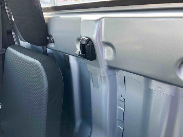 ハイゼットトラックスタンダード 農用スペシャル4WD/デフロック/LED作業灯/4枚リーフスプリング/エアコン/パワーステアリング/エアバッグ/ラバーマット(千葉県)の中古車