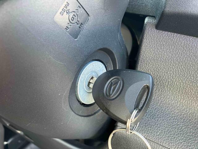 ハイゼットカーゴＤＸＡＴ・スマートアシスト・衝突回避支援ブレーキ・コーナーセンサー・オートライト・オートハイビーム・キーレス・オーバーヘッドシェルフ・ＡＭ・ＦＭラジオ・シガーソケット・スペアタイヤ（千葉県）の中古車