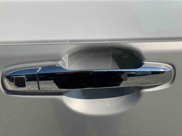 ムーヴキャンバスストライプスGターボツートンカラー/9インチディスプレイオーディオ/バックカメラ/USB・HDMI/衝突回避支援/コーナーセンサー/シートヒーター/ACC/オートライト/オートハイビーム/ホットカップホルダー(千葉県)の中古車