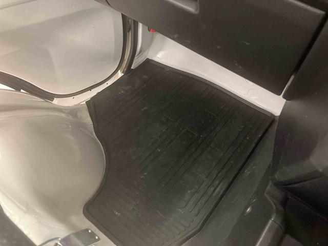 ハイゼットトラックスタンダード 農用スペシャル三方開き・CVT・切替式4WD・四枚スプリング・デフロック・作業灯・AM/FMラジオ・スマートアシスト・コーナーセンサー・オートライト・オートハイビーム・ハロゲンヘッドライト・スペアタイヤ(千葉県)の中古車