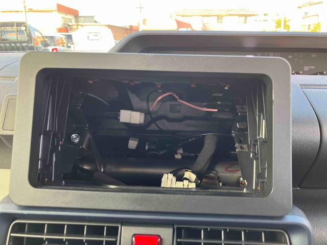 タントLスライドドア LEDヘッドライト オートライト プッシュボタンスターター オート格納ドアミラー オートエアコン 上下2段調節式デッキボード コーナーセンサー 衝突被害軽減ブレーキ(千葉県)の中古車