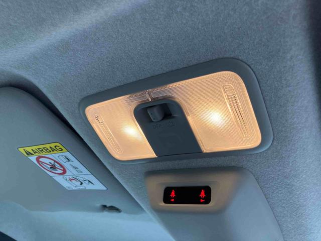 ムーヴキャンバスストライプスＧＢカメラ　ＬＥＤヘッドライト　オートライト　オートハイビーム　ホッとカップホルダー　スマアシ　コーナーセンサー　シートヒーター　両側Ｐスラ　オートＡ／Ｃ　電動駐車ブレーキ　プッシュスタート　キーフリー（千葉県）の中古車