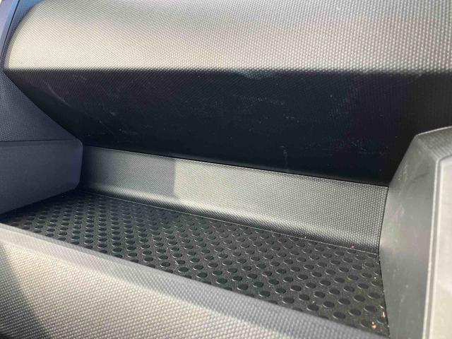 タフトＧ　クロムベンチャーガラスルーフ　ルーフレール　スマアシ　全周囲カメラ　前後専用メッキガーニッシュ　オートライト　オートハイビーム　ＬＥＤヘッドライト＆フォグ　コーナーセンサー　シートヒーター　キーフリー　オートエアコン（千葉県）の中古車