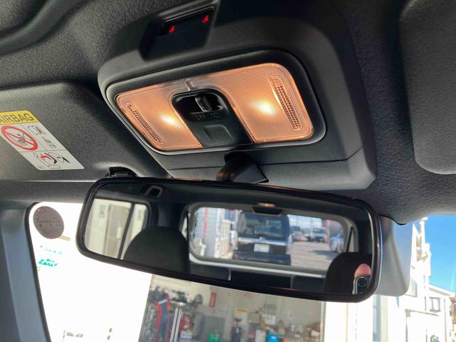 タフトＧ　クロムベンチャーガラスルーフ　ルーフレール　スマアシ　全周囲カメラ　前後専用メッキガーニッシュ　オートライト　オートハイビーム　ＬＥＤヘッドライト＆フォグ　コーナーセンサー　シートヒーター　キーフリー　オートエアコン（千葉県）の中古車