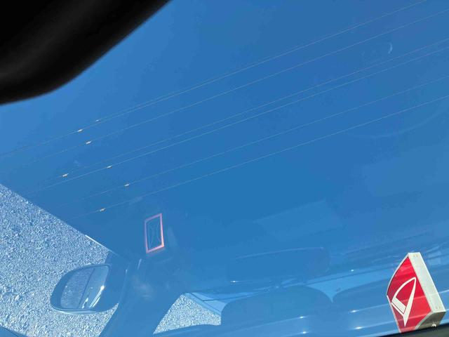 タフトＧガラスルーフ　ルーフレール　１５インチアルミホイール　ＬＥＤヘッドライト＆フォグランプ　バックカメラ　シートヒーター　電動パーキングブレーキ　コーナーセンサー　衝突被害軽減ブレーキ（千葉県）の中古車