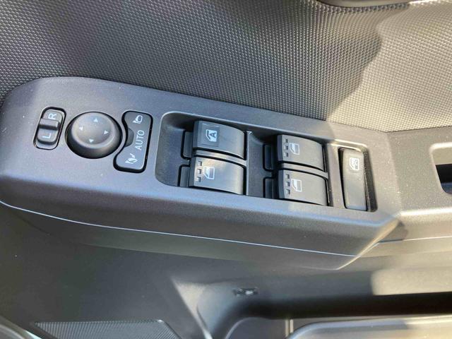 タフトＧガラスルーフ　ルーフレール　１５インチアルミホイール　ＬＥＤヘッドライト＆フォグランプ　バックカメラ　シートヒーター　電動パーキングブレーキ　コーナーセンサー　衝突被害軽減ブレーキ（千葉県）の中古車