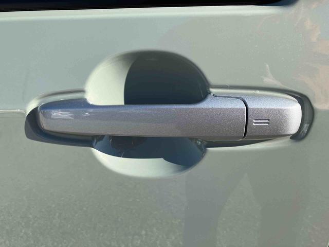 タフトＧガラスルーフ　ルーフレール　１５インチアルミホイール　ＬＥＤヘッドライト＆フォグランプ　バックカメラ　シートヒーター　電動パーキングブレーキ　コーナーセンサー　衝突被害軽減ブレーキ（千葉県）の中古車