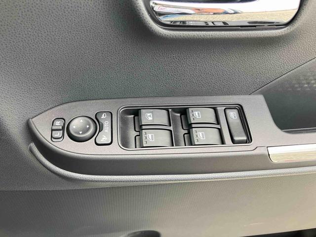 タントカスタムＲＳ　ＨＤＡ９インチディスプレイ　地デジ　ターボ　１５インチアルミ　バックカメラ　両側電動スライド　シートヒーター　電動駐車ブレーキ　ＬＥＤライト＆フォグ　デッキボード　コーナーセンサー　衝突被害軽減ブレーキ（千葉県）の中古車