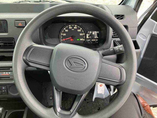 ハイゼットトラックスタンダード　農用スペシャル電子制御式４ＷＤ　荷台ＬＥＤライト　リヤ４枚リーフスプリング　リヤデフロック　荷室灯　衝突被害軽減ブレーキ　コーナーセンサー　スピーカー一体型ＡＭ／ＦＭラジオ　エアコン　パワステ（千葉県）の中古車